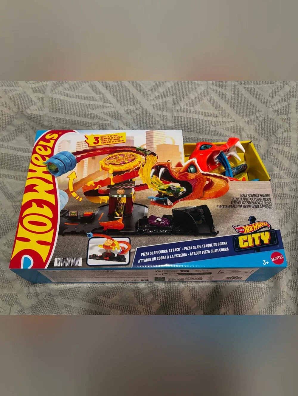Hot Wheels City Pizza Slam Cobra Attack Play Set Brand New